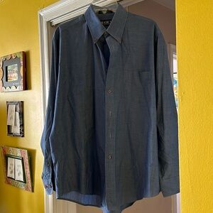 Long sleeve Croft &Barrow blue button down shirt